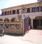 Rn Holidays Hotel Utakamand Zewnętrze zdjęcie
